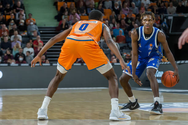 不仅反映出 不仅反映出