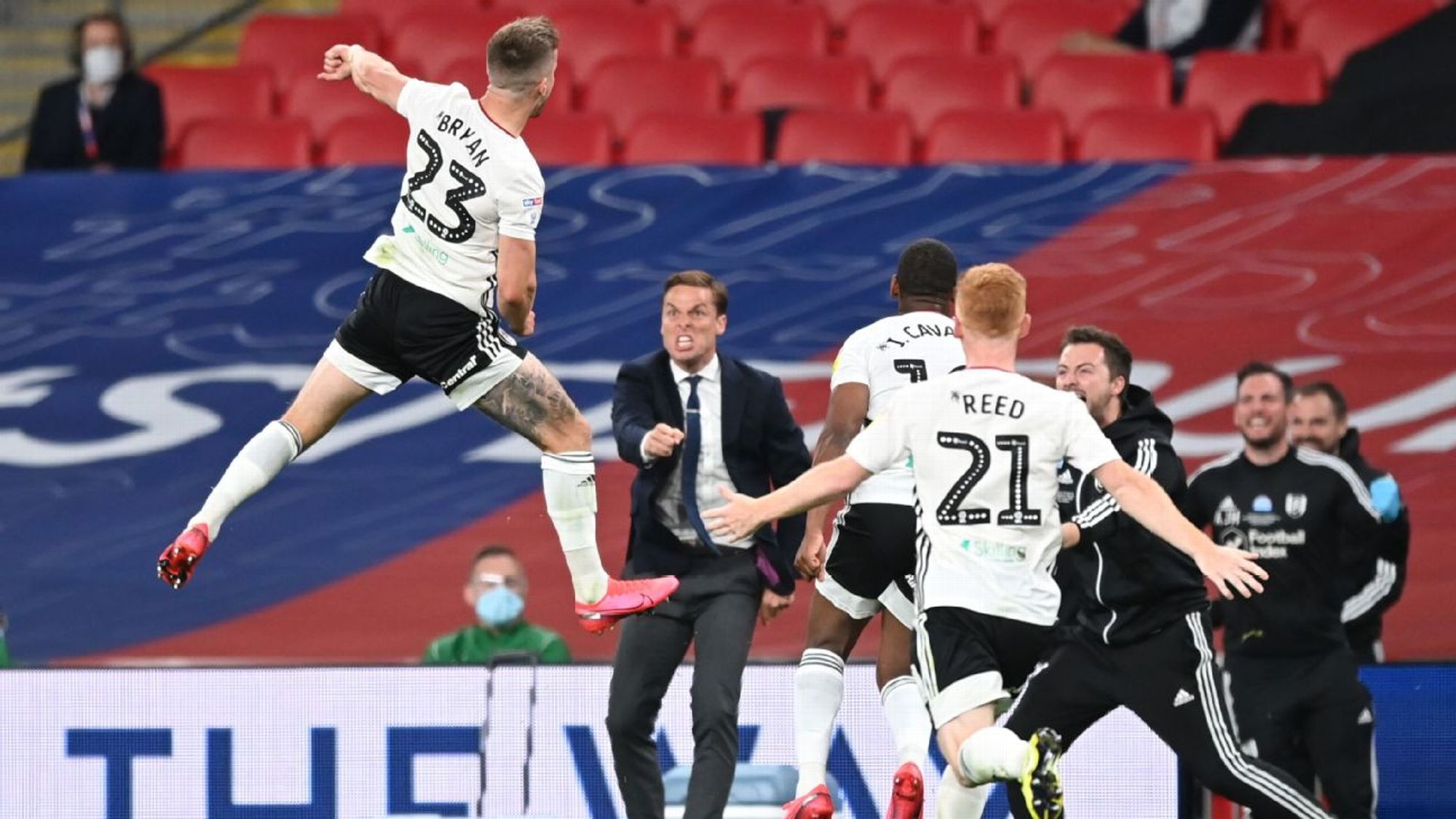 泰国的双重 泰国的双重